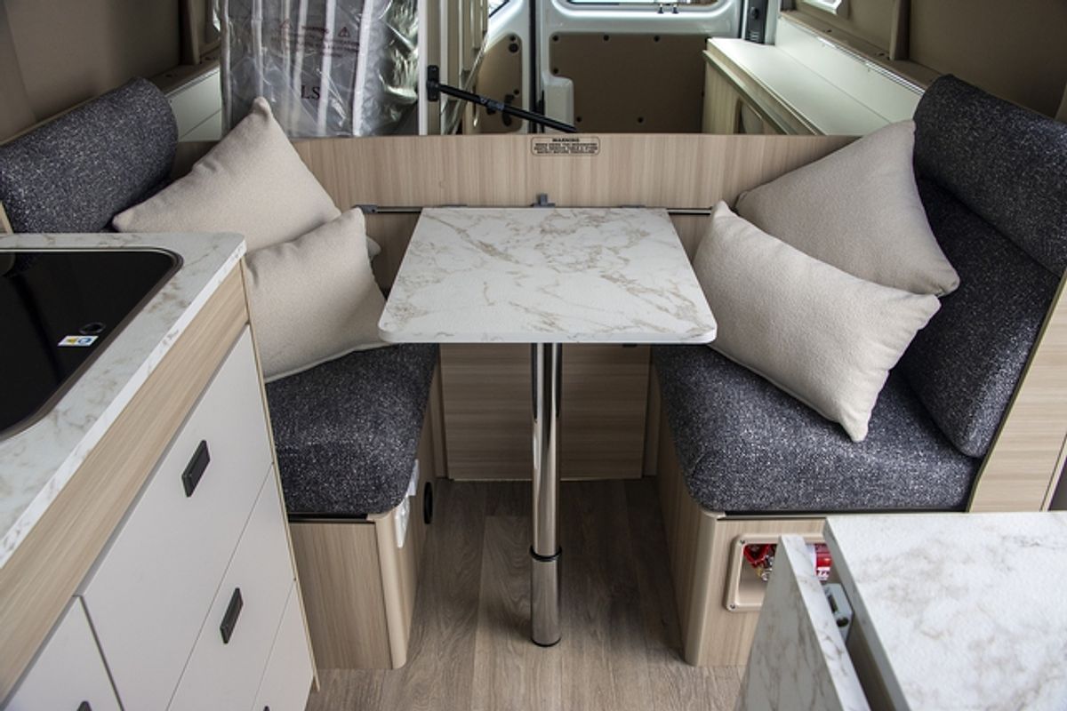 2025 Jayco JRV LITE CAMPERVAN RM.19-3.JL-MY25
