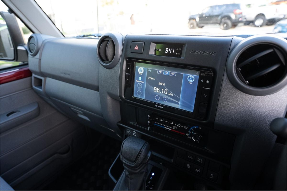 2025 Toyota LANDCRUISER 70 SERIES LC76 GXL + DIFF LOCKS GDJL76R