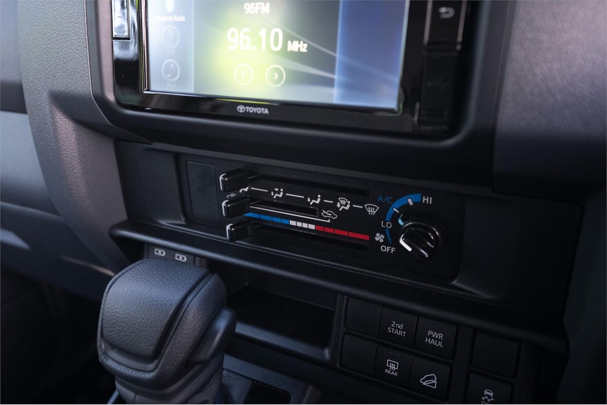 2025 Toyota LANDCRUISER 70 SERIES LC76 GXL + DIFF LOCKS GDJL76R