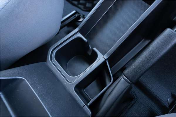 2025 Toyota LANDCRUISER 70 SERIES LC76 GXL + DIFF LOCKS GDJL76R