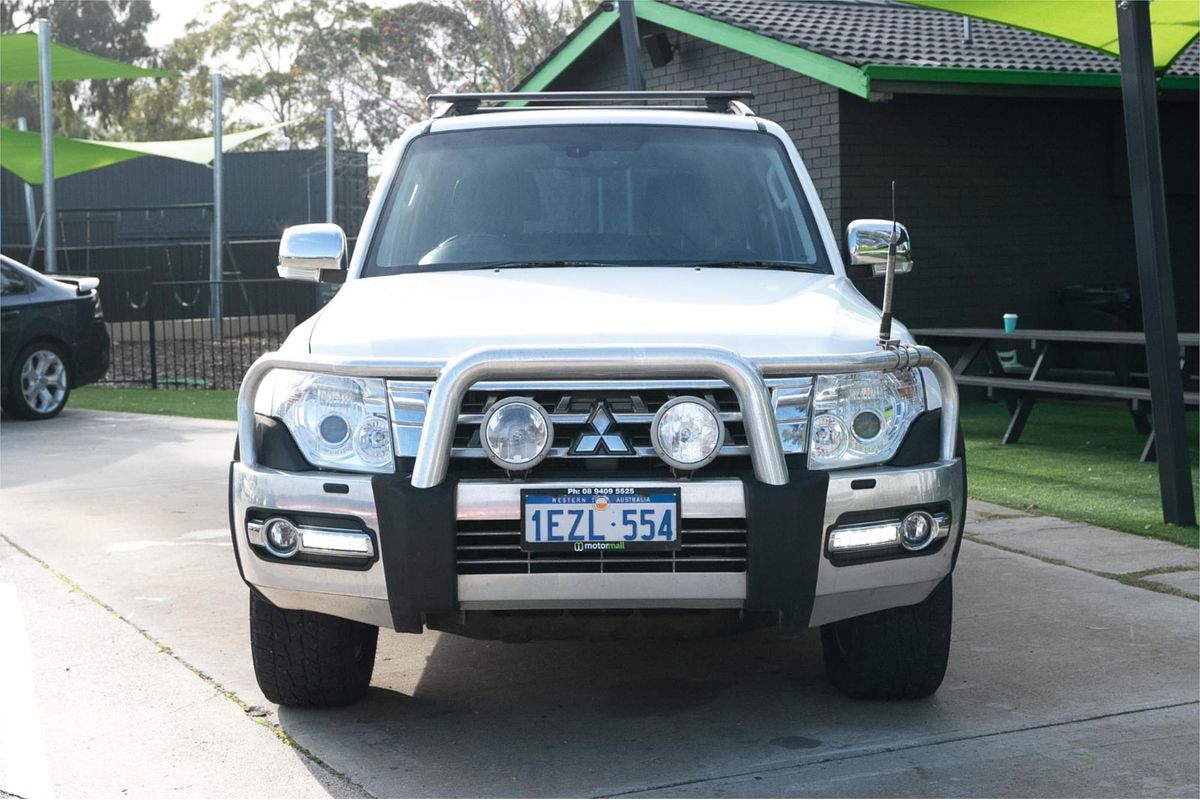 2015 Mitsubishi Pajero GLS NX