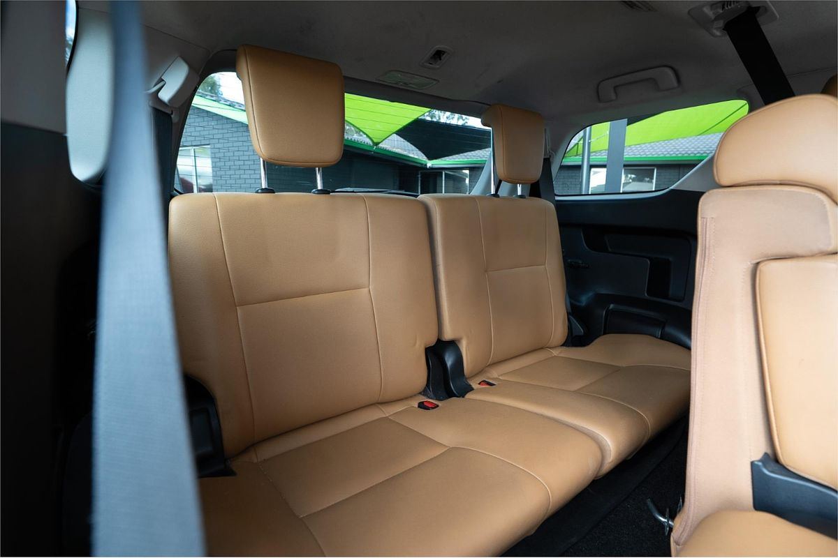 2016 Toyota Fortuner Crusade GUN156R