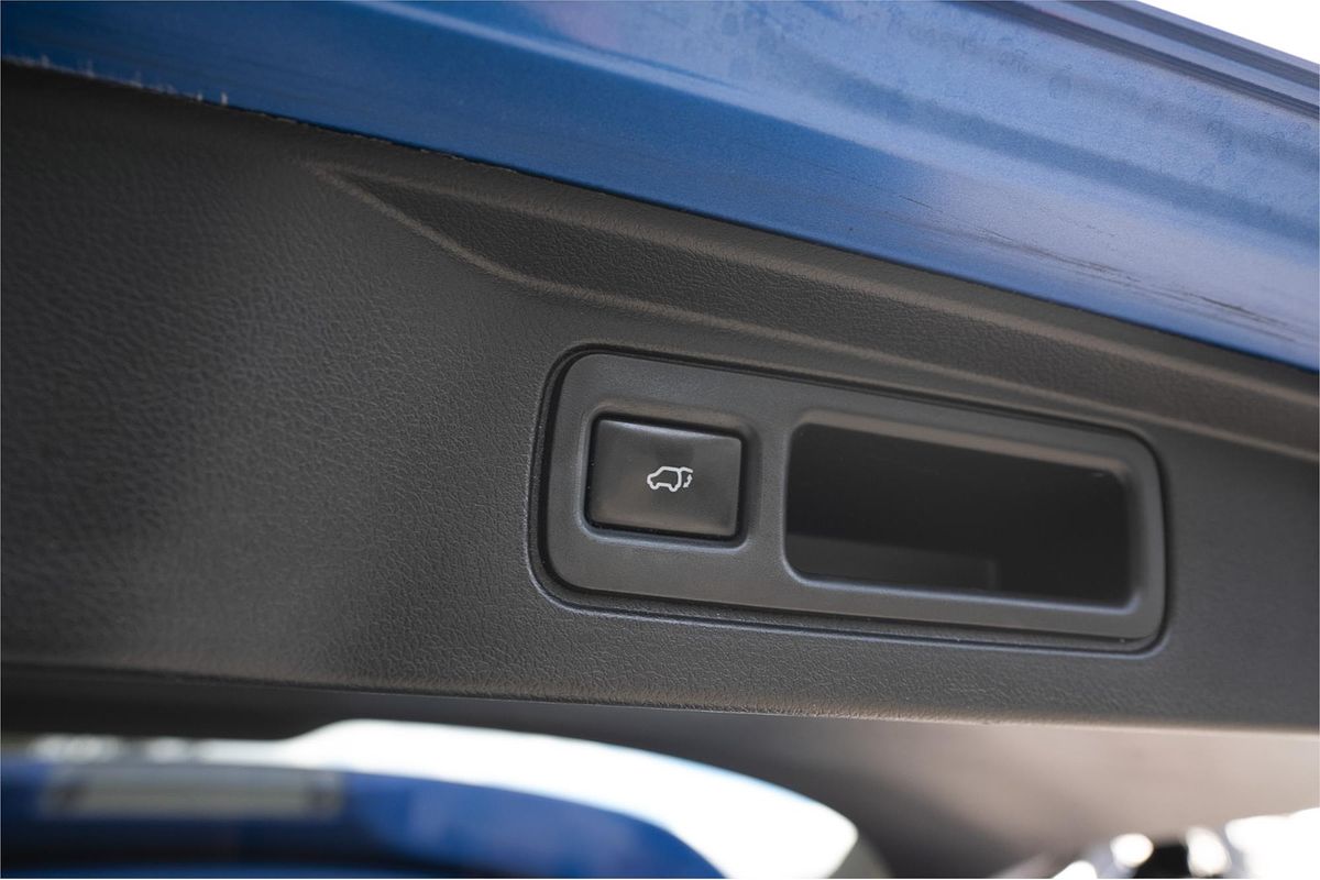 2016 Toyota Fortuner Crusade GUN156R
