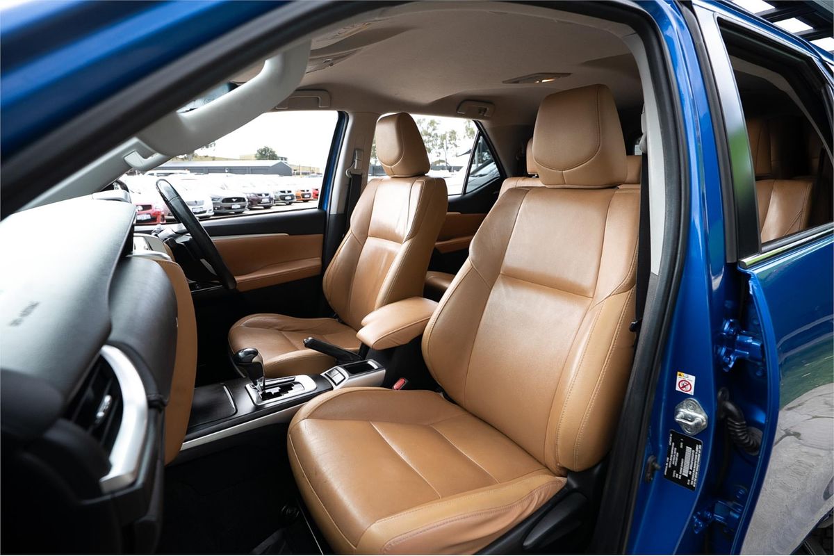 2016 Toyota Fortuner Crusade GUN156R