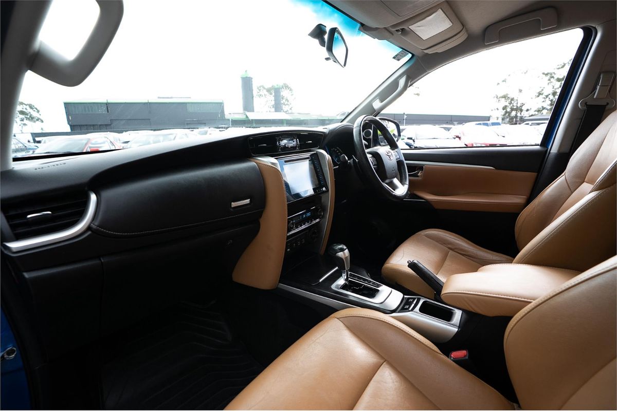 2016 Toyota Fortuner Crusade GUN156R