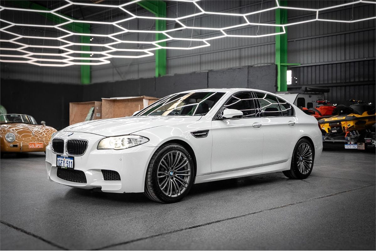 2013 BMW M5 F10