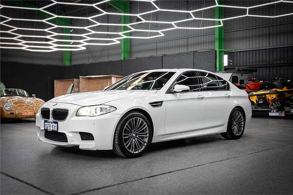 2013 BMW M5 F10