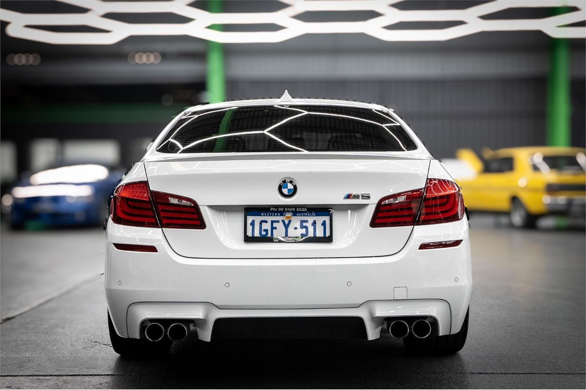 2013 BMW M5 F10