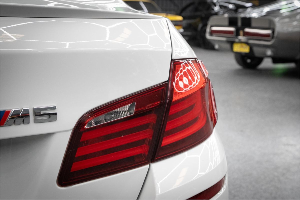 2013 BMW M5 F10