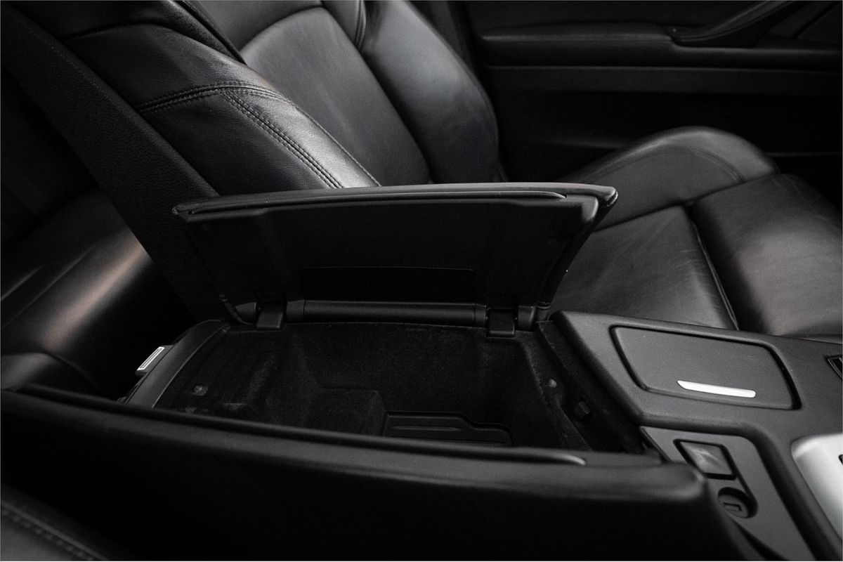 2013 BMW M5 F10