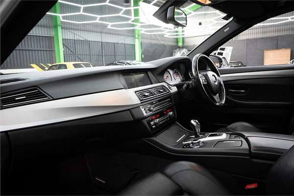 2013 BMW M5 F10
