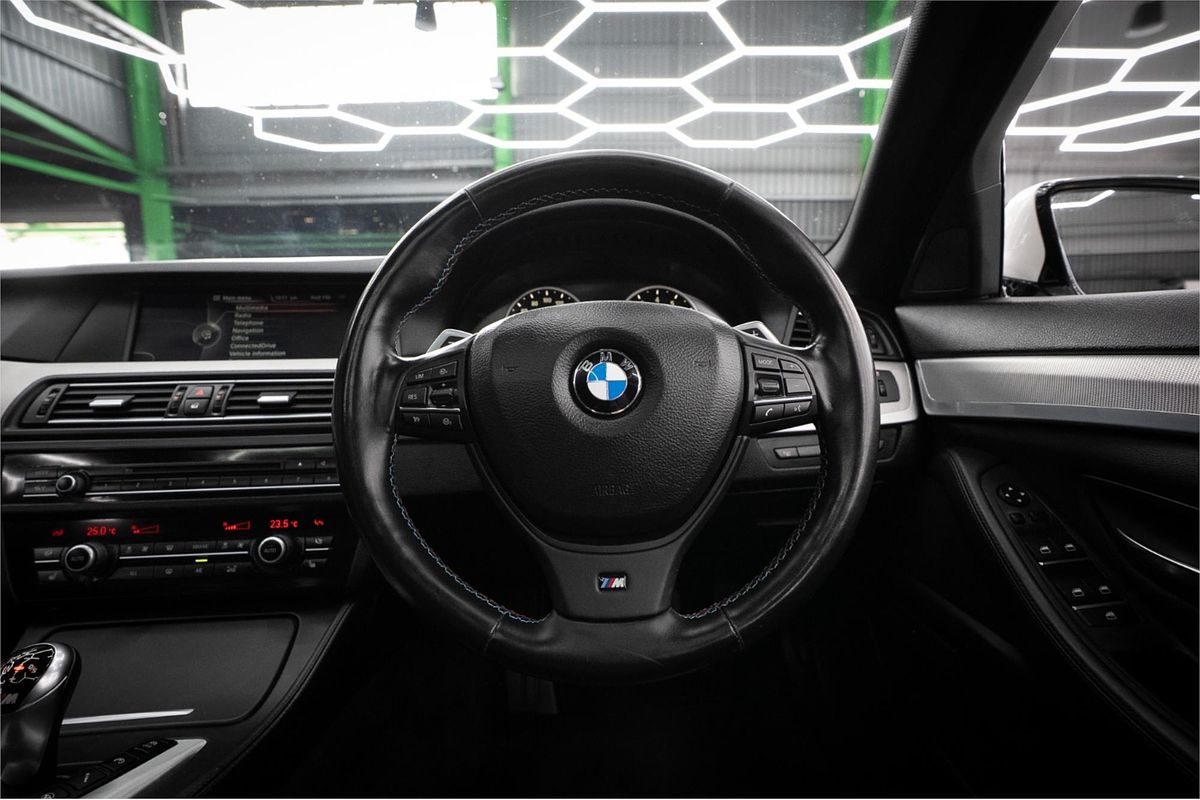 2013 BMW M5 F10