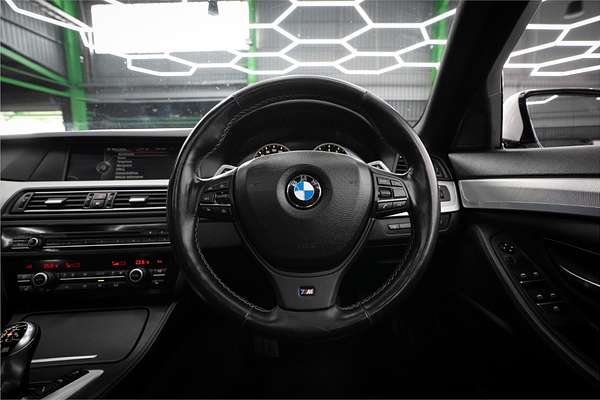 2013 BMW M5 F10