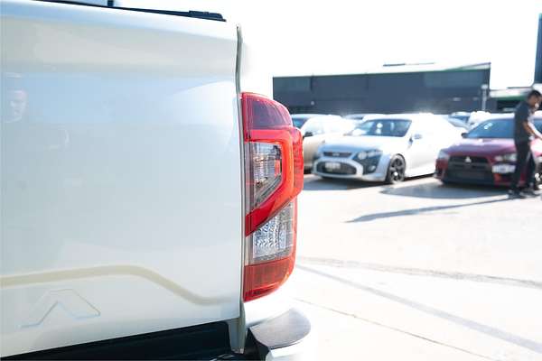2024 Nissan Navara ST-X D23 4X4
