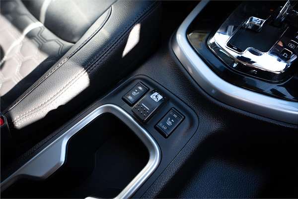 2024 Nissan Navara ST-X D23 4X4