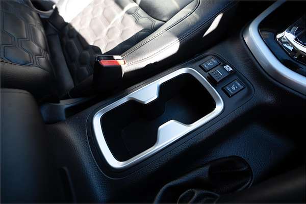 2024 Nissan Navara ST-X D23 4X4