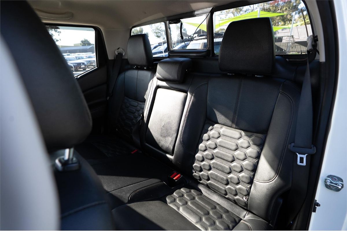 2024 Nissan Navara ST-X D23 4X4