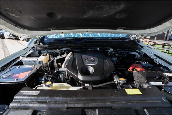 2024 Nissan Navara ST-X D23 4X4