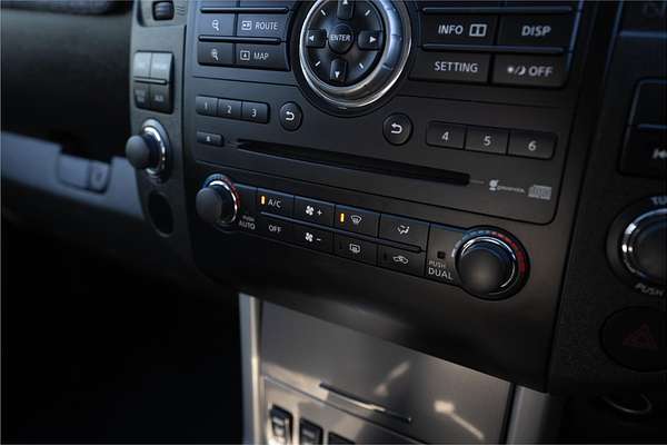 2014 Nissan Navara ST TITANIUM EDITION (4x4) D40 4X4