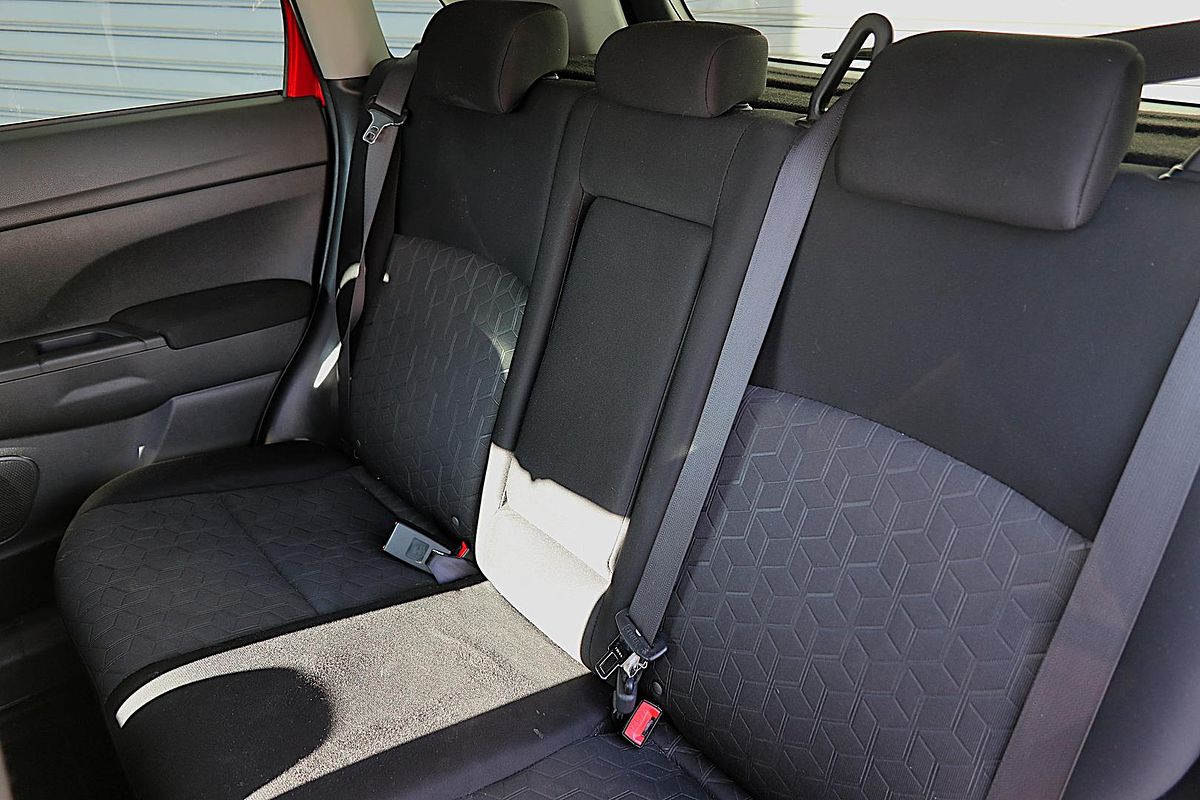 2019 Mitsubishi ASX ES XD