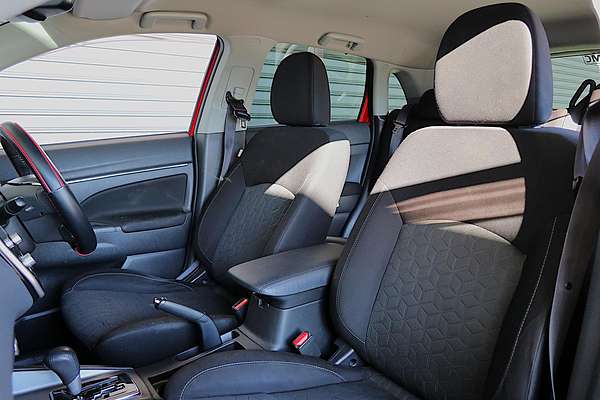 2019 Mitsubishi ASX ES XD