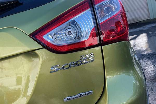 2014 Suzuki S-Cross GLX JY