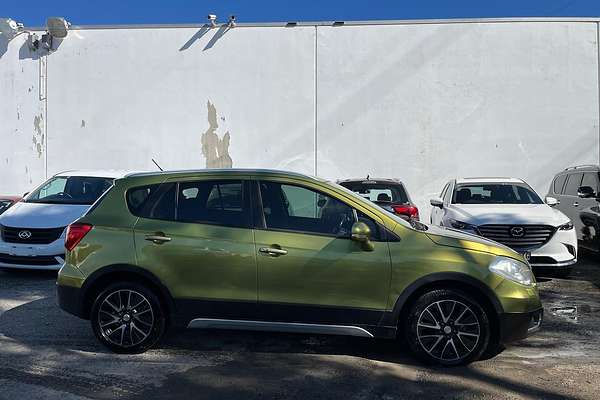 2014 Suzuki S-Cross GLX JY