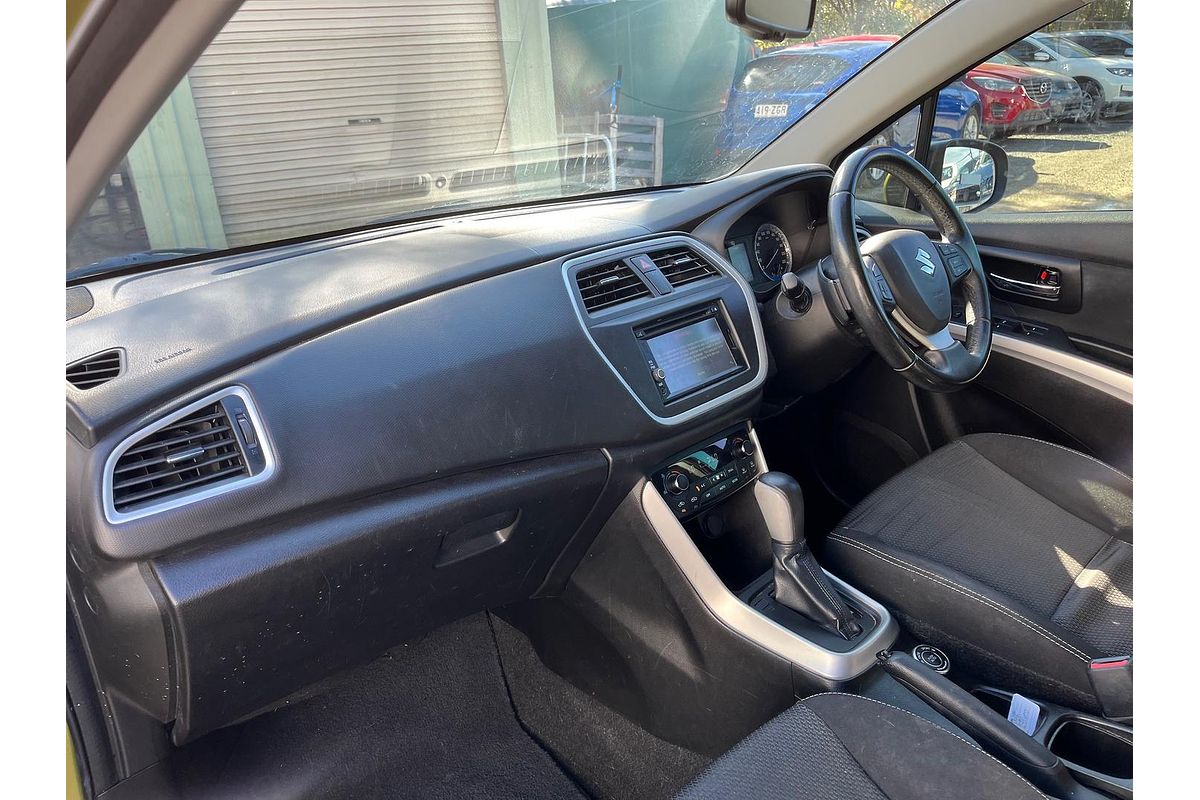 2014 Suzuki S-Cross GLX JY