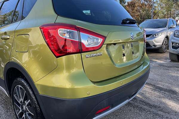 2014 Suzuki S-Cross GLX JY