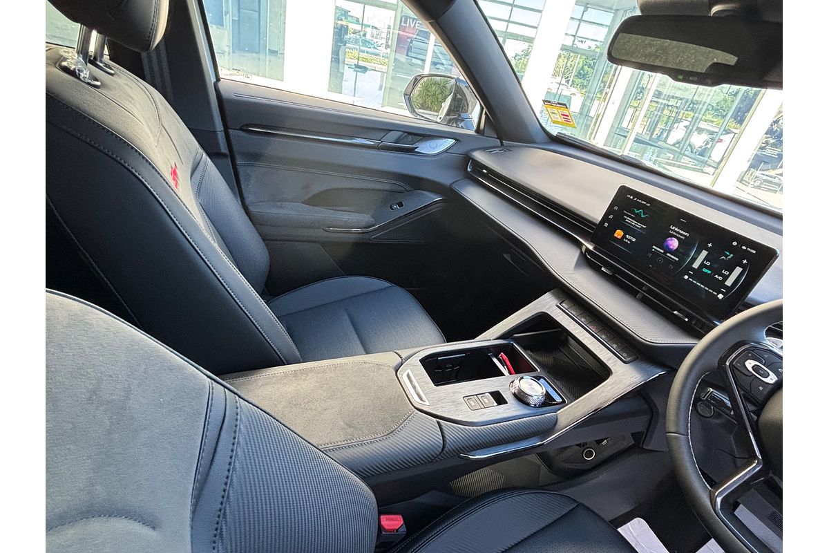2025 GWM Haval H6GT Ultra B03