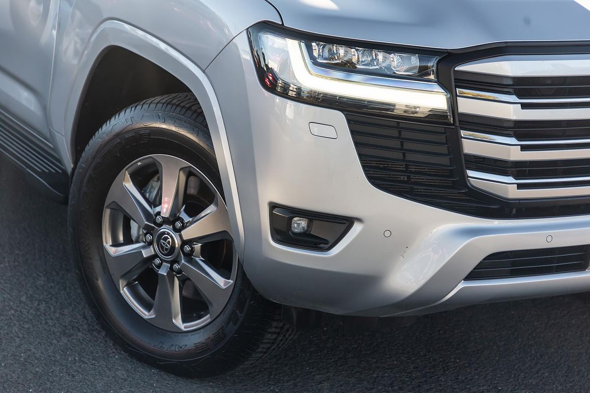 2022 Toyota Landcruiser VX FJA300R