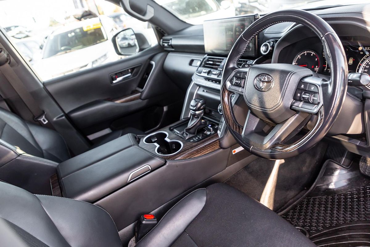 2022 Toyota Landcruiser VX FJA300R