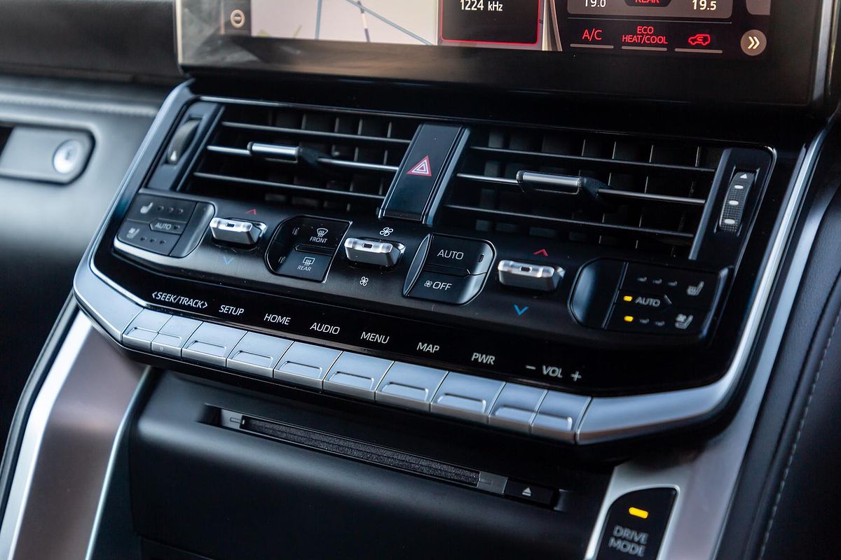 2022 Toyota Landcruiser VX FJA300R