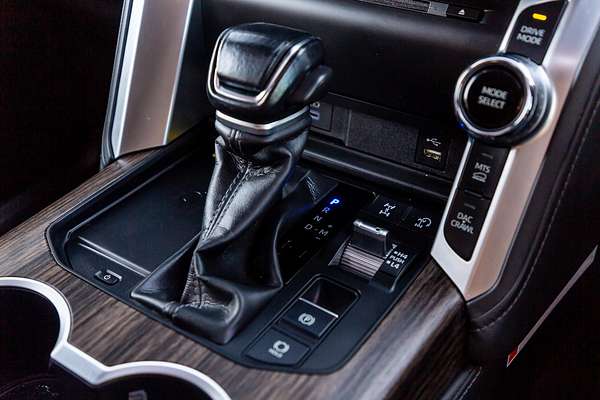 2022 Toyota Landcruiser VX FJA300R