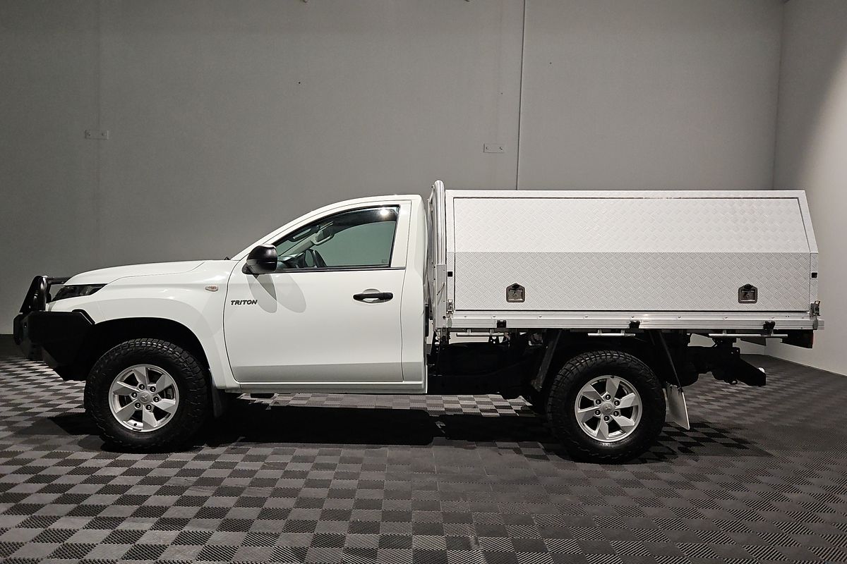 2019 Mitsubishi Triton GLX MR 4X4