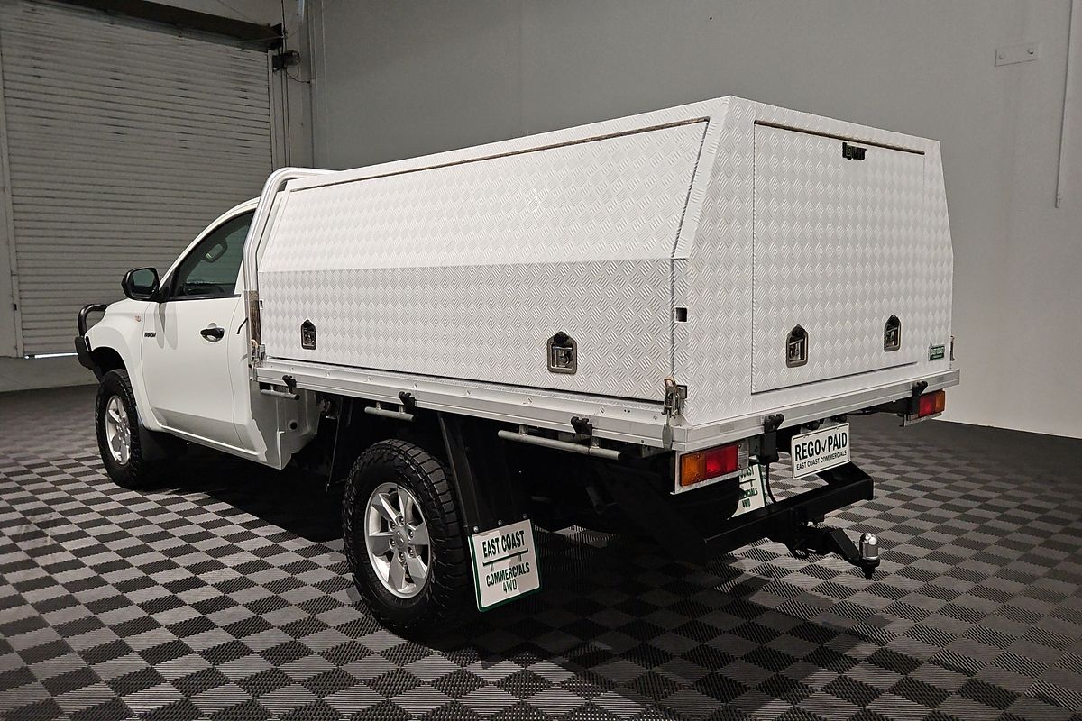 2019 Mitsubishi Triton GLX MR 4X4