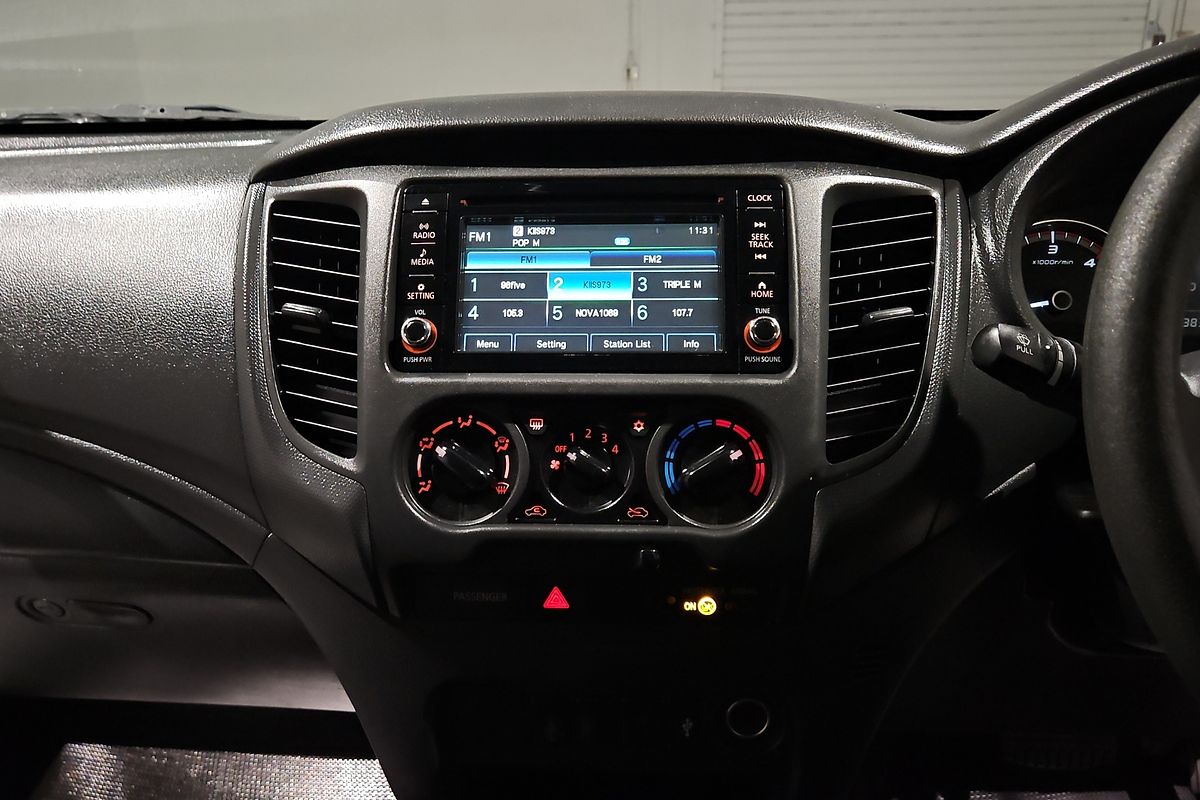 2019 Mitsubishi Triton GLX MR 4X4