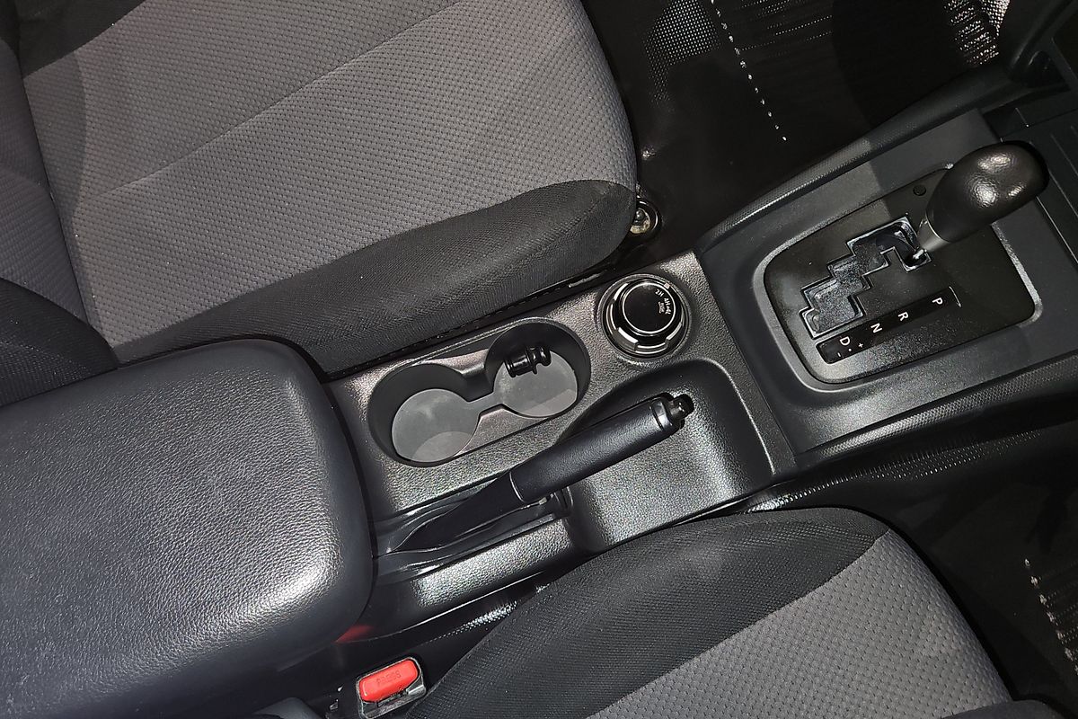 2019 Mitsubishi Triton GLX MR 4X4