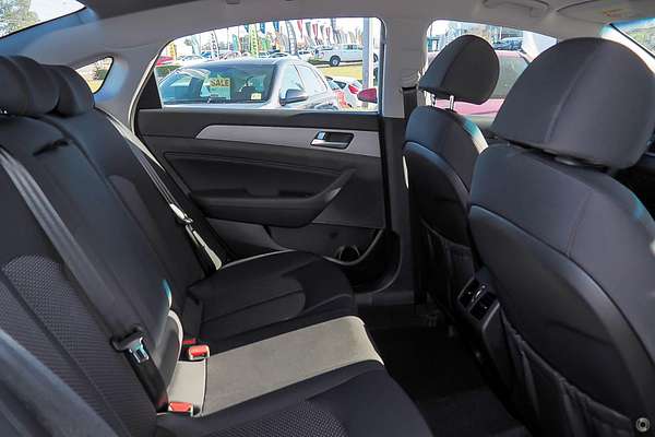 2019 Hyundai Sonata Active LF4