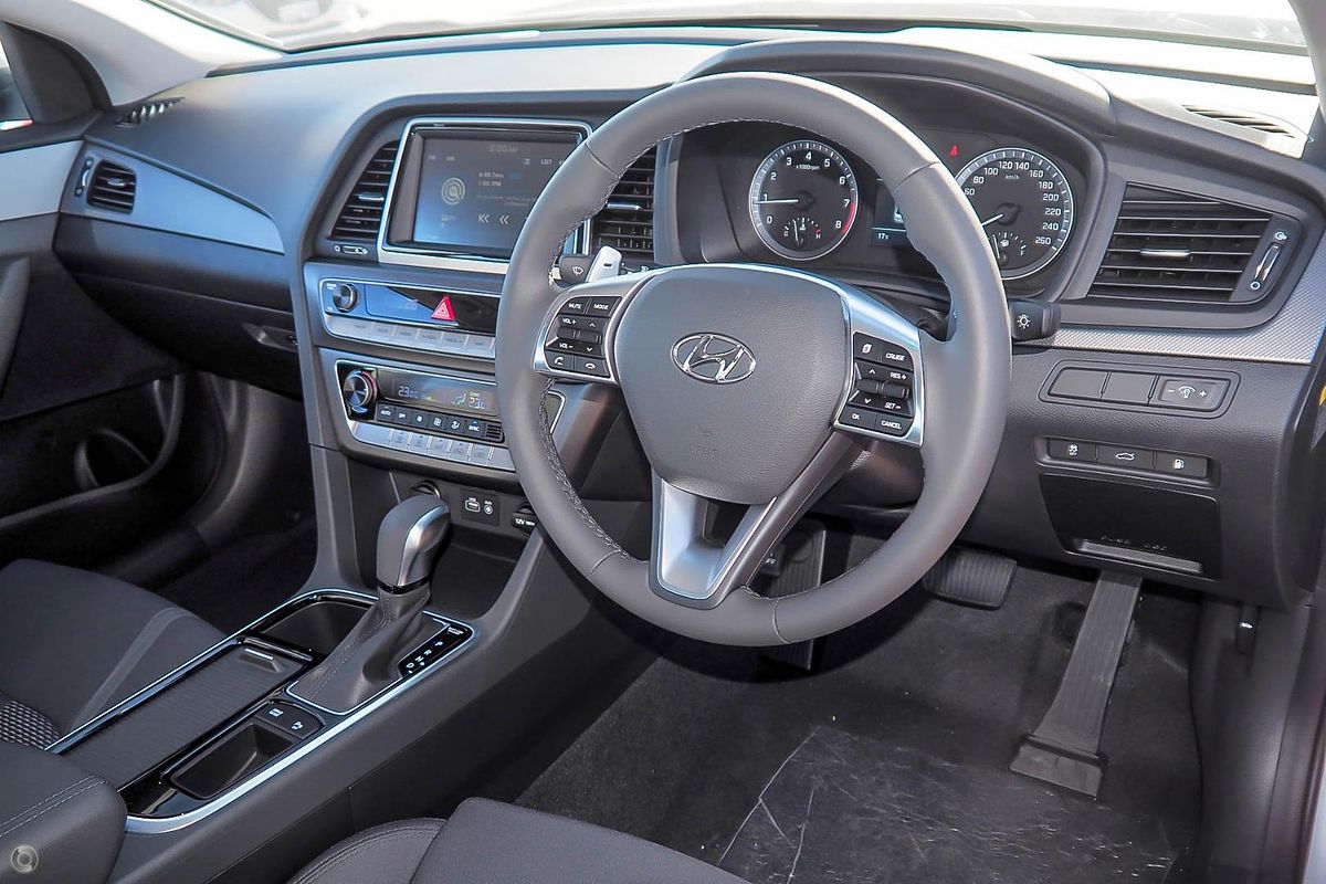2019 Hyundai Sonata Active LF4