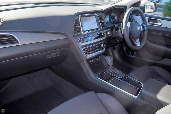 2019 Hyundai Sonata Active LF4