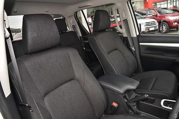 2018 Toyota Hilux SR5 GUN126R 4X4