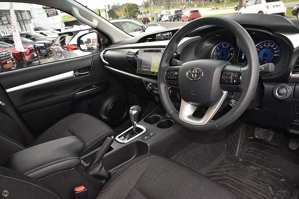 2018 Toyota Hilux SR5 GUN126R 4X4