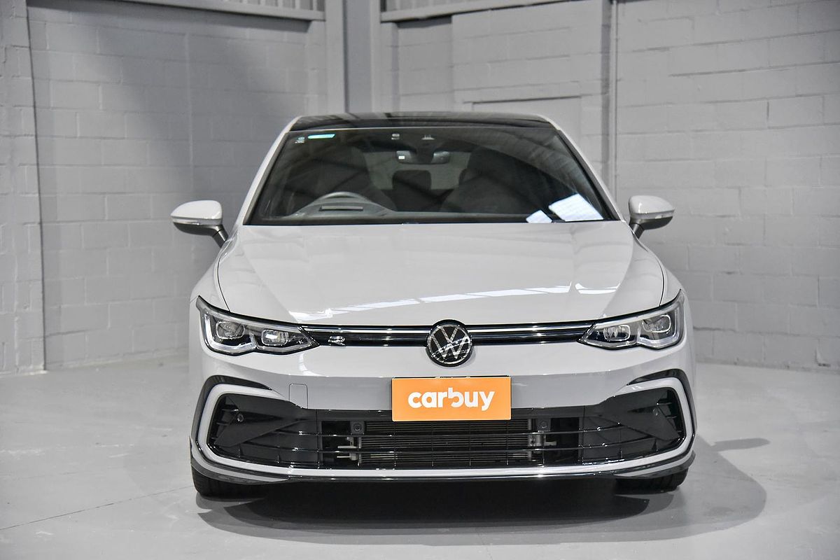 2023 Volkswagen Golf 110TSI R-Line 8