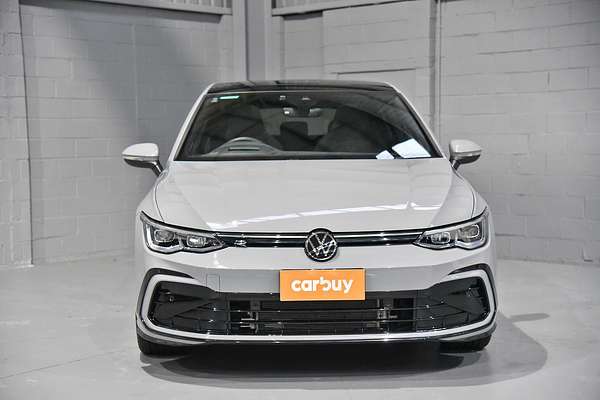 2023 Volkswagen Golf 110TSI R-Line 8