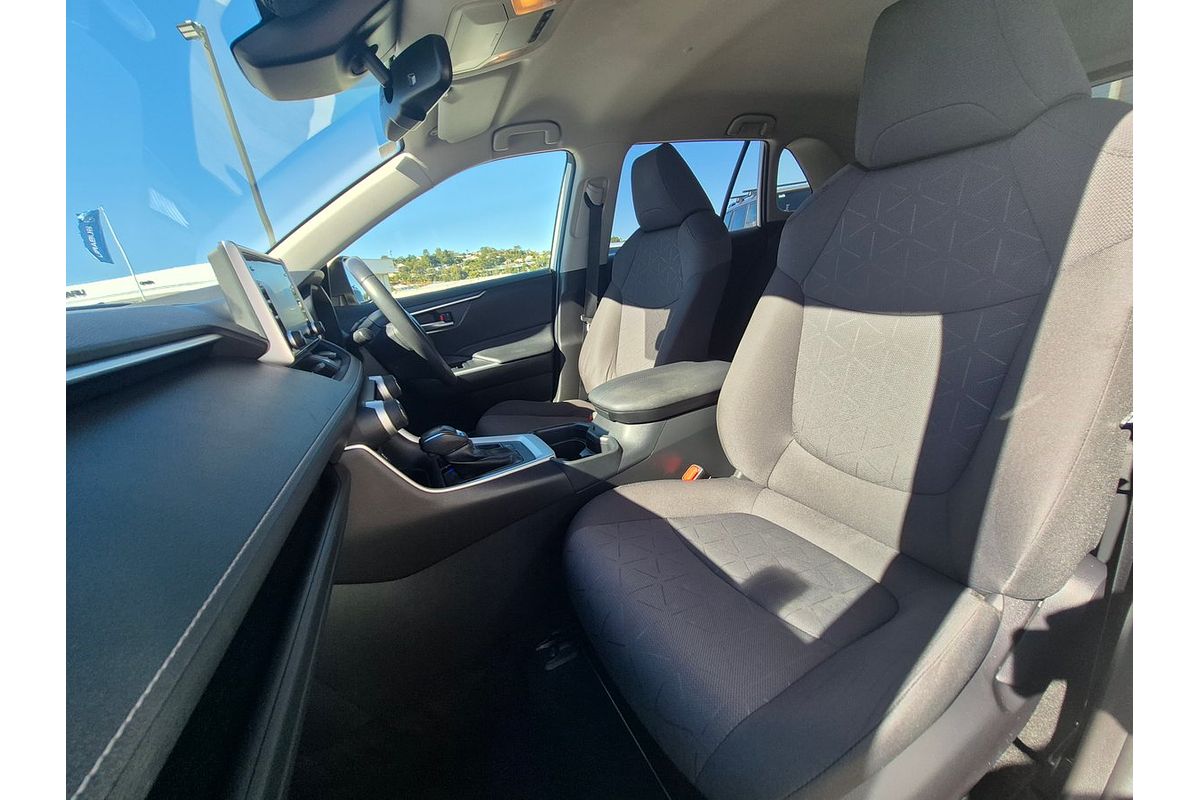 2021 Toyota RAV4 GXL AXAH52R