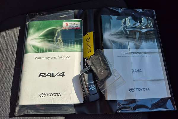 2021 Toyota RAV4 GXL AXAH52R