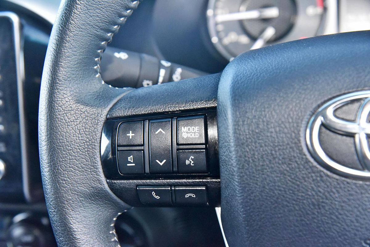 2021 Toyota Hilux SR5 GUN126R 4X4