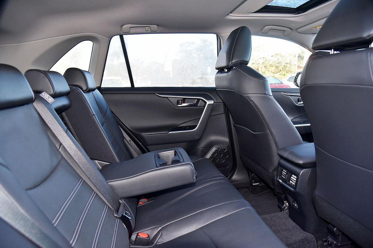 2024 Toyota RAV4 Cruiser AXAH52R