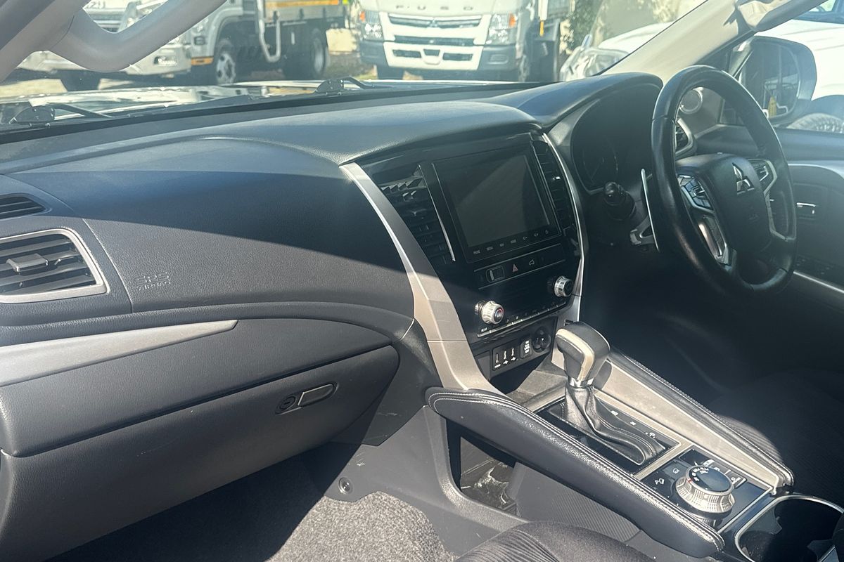 2022 Mitsubishi Pajero Sport GLS QF